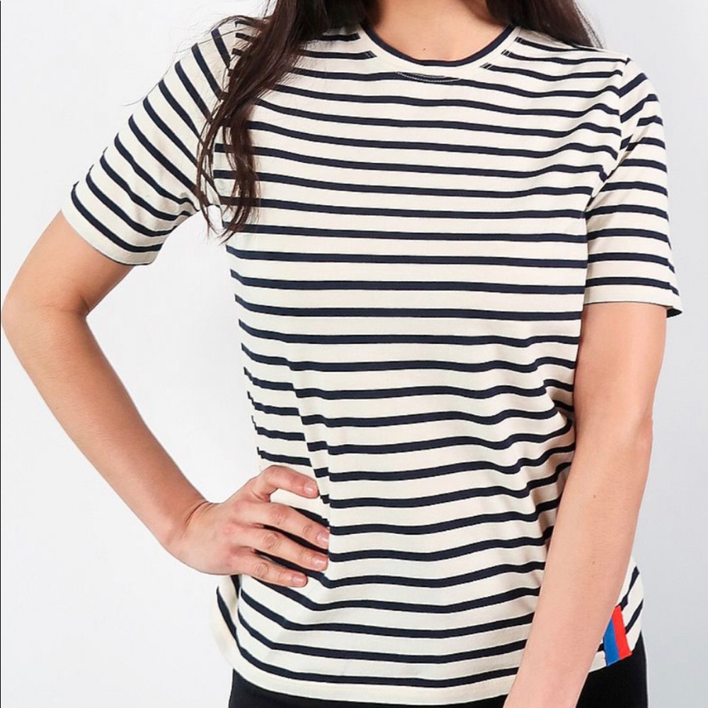 Kule The Modern Tee